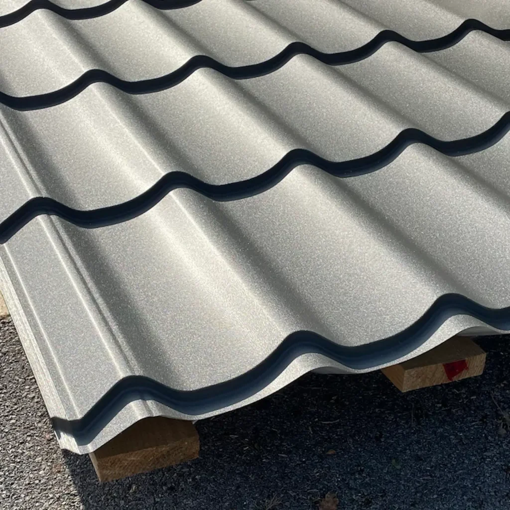 Tôle de toiture imitation tuile gris ardoise en acier galvanisé – profil ondulé effet tuile